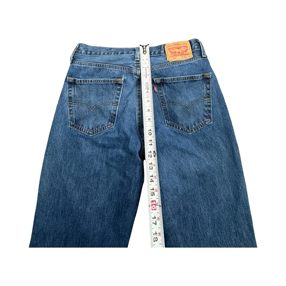 Levis Jeans Mens 33x30 Blue 550 Relaxed Fit Tapered Leg Medium Wash Denim Pants